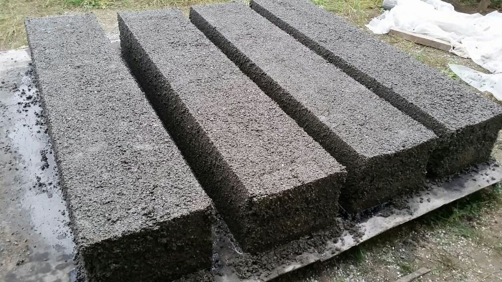 Блоки из лёгких бетонов на палетте